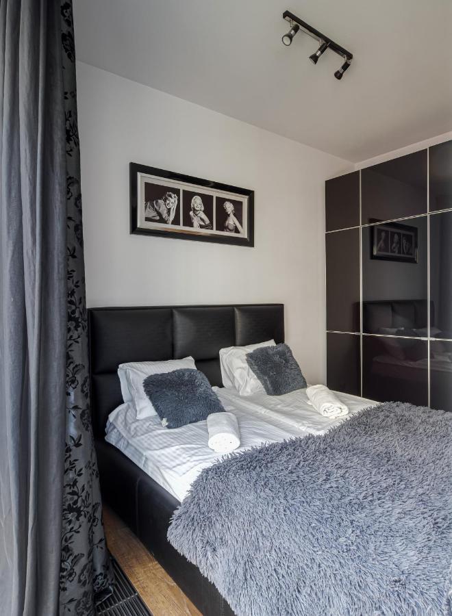 Apartament Marilyn Monroe-Baltiq Plaza Gdynia Zewnętrze zdjęcie