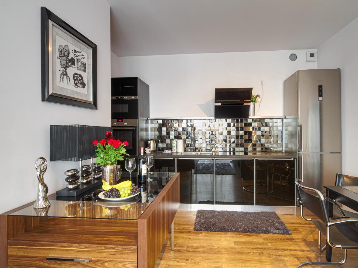 Apartament Marilyn Monroe-Baltiq Plaza Gdynia Zewnętrze zdjęcie